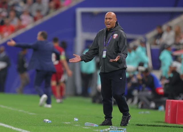 竞技宝官网平台-卡塔尔主帅：相信球员可以做得更好 目标是冠军